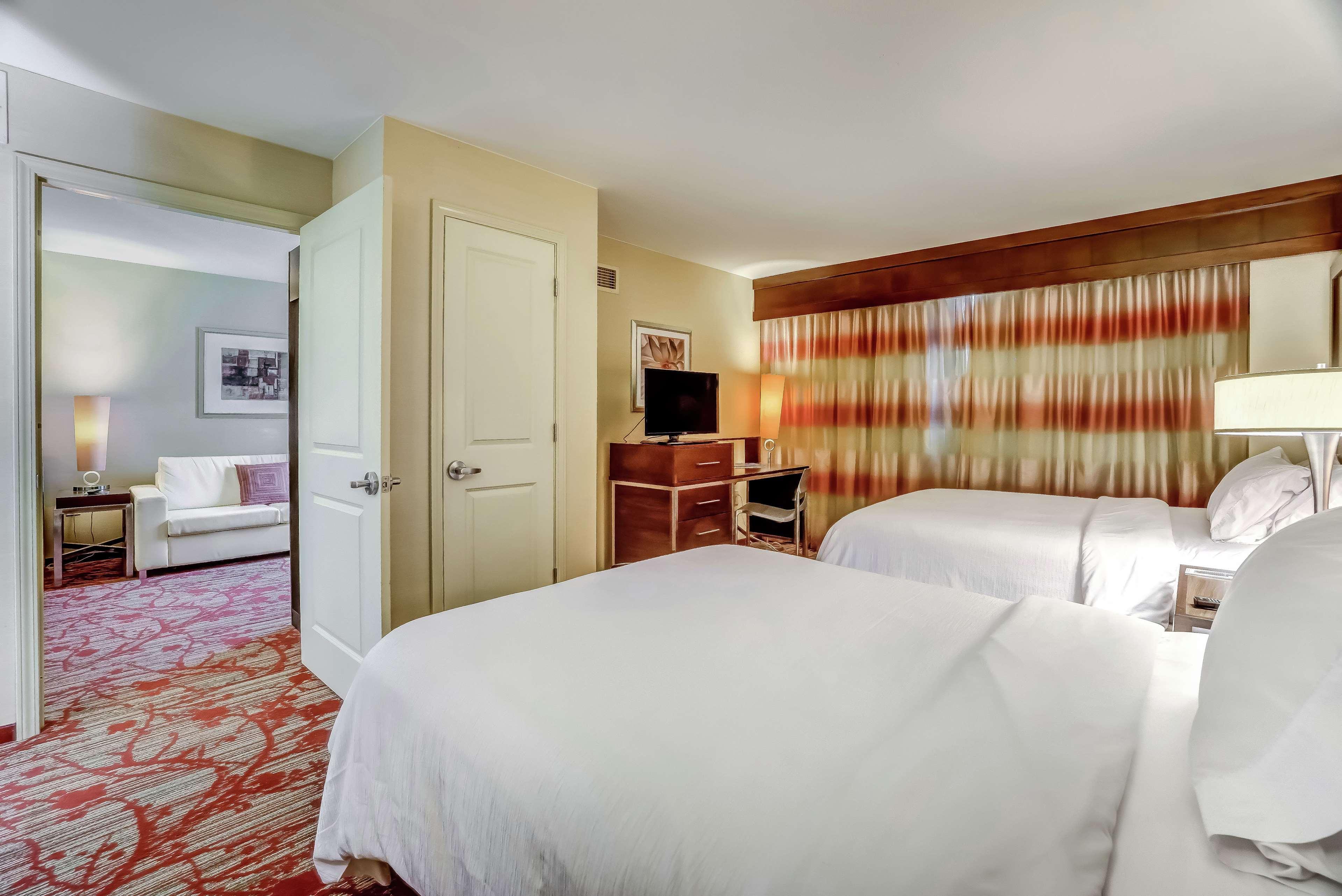 Embassy Suites Atlanta - Kennesaw Town Center Dış mekan fotoğraf