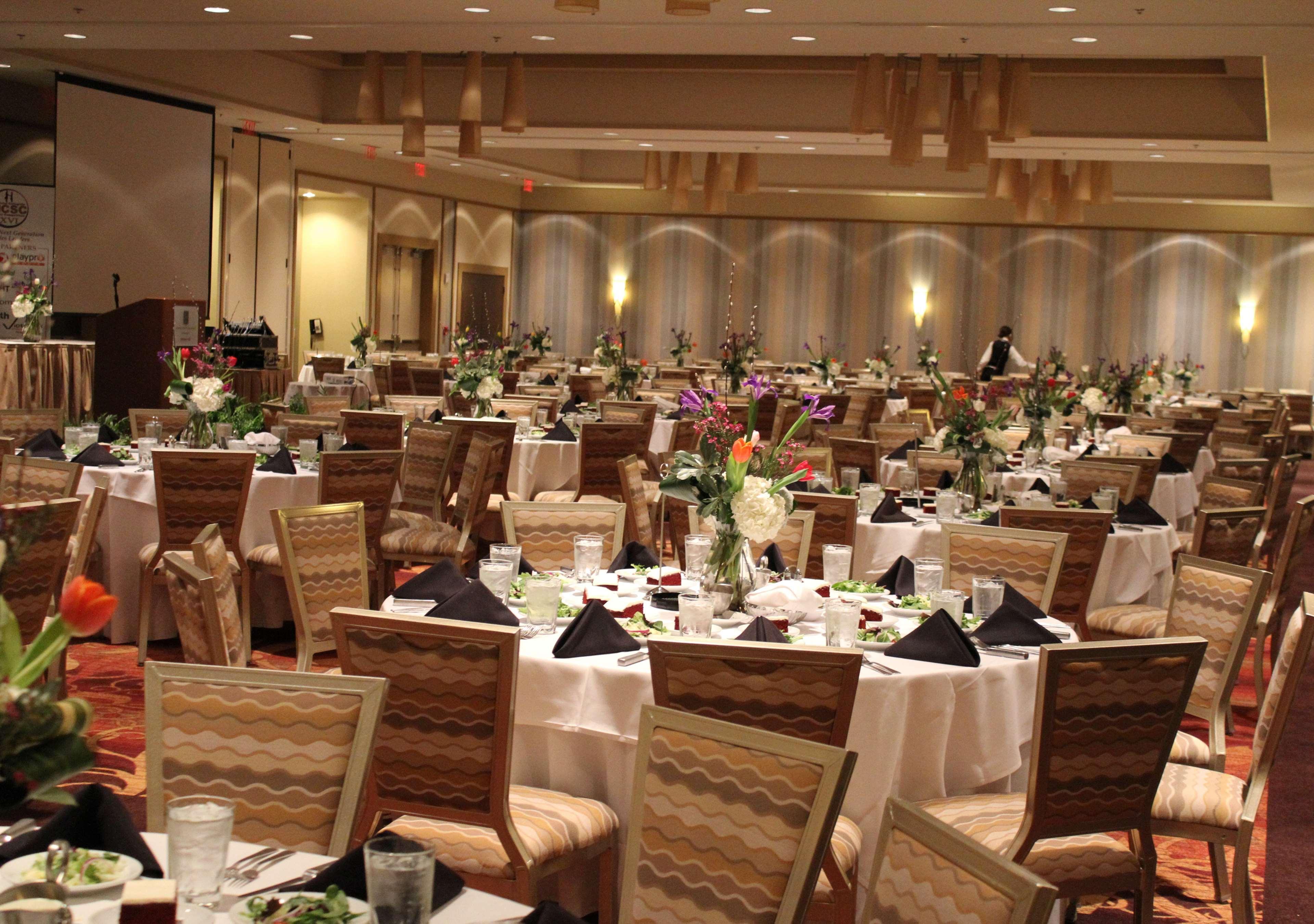 Embassy Suites Atlanta - Kennesaw Town Center Dış mekan fotoğraf