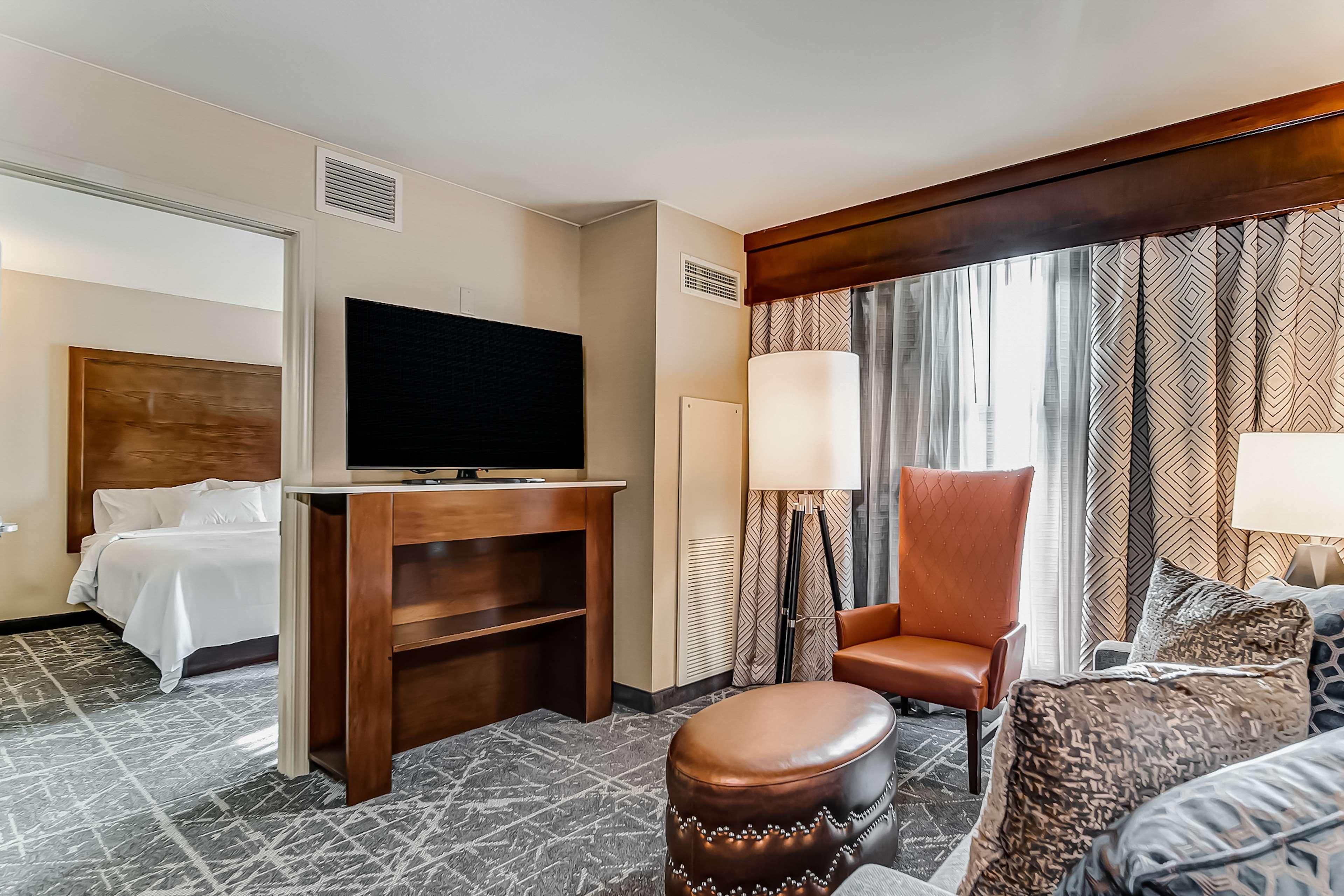 Embassy Suites Atlanta - Kennesaw Town Center Dış mekan fotoğraf