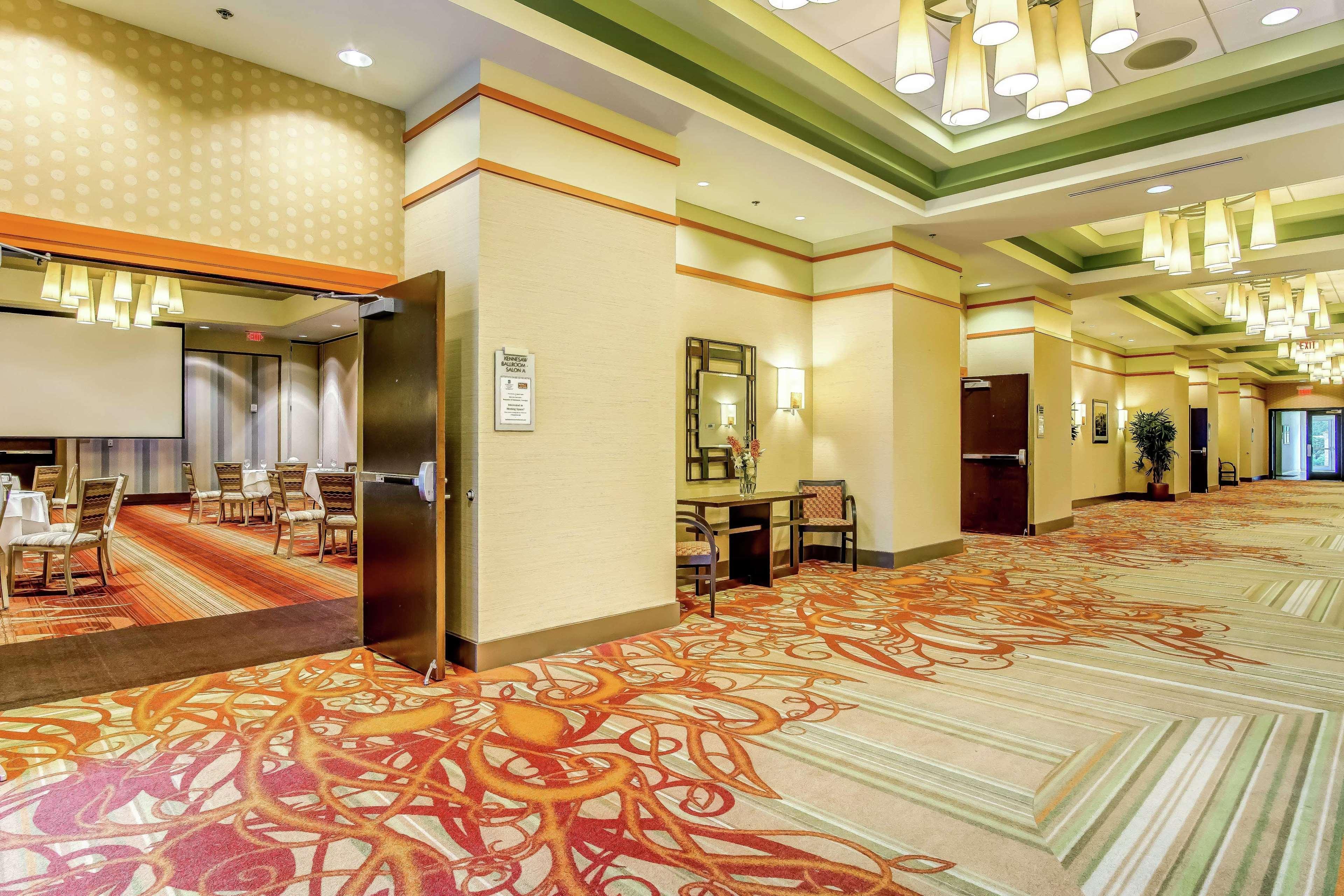 Embassy Suites Atlanta - Kennesaw Town Center Dış mekan fotoğraf