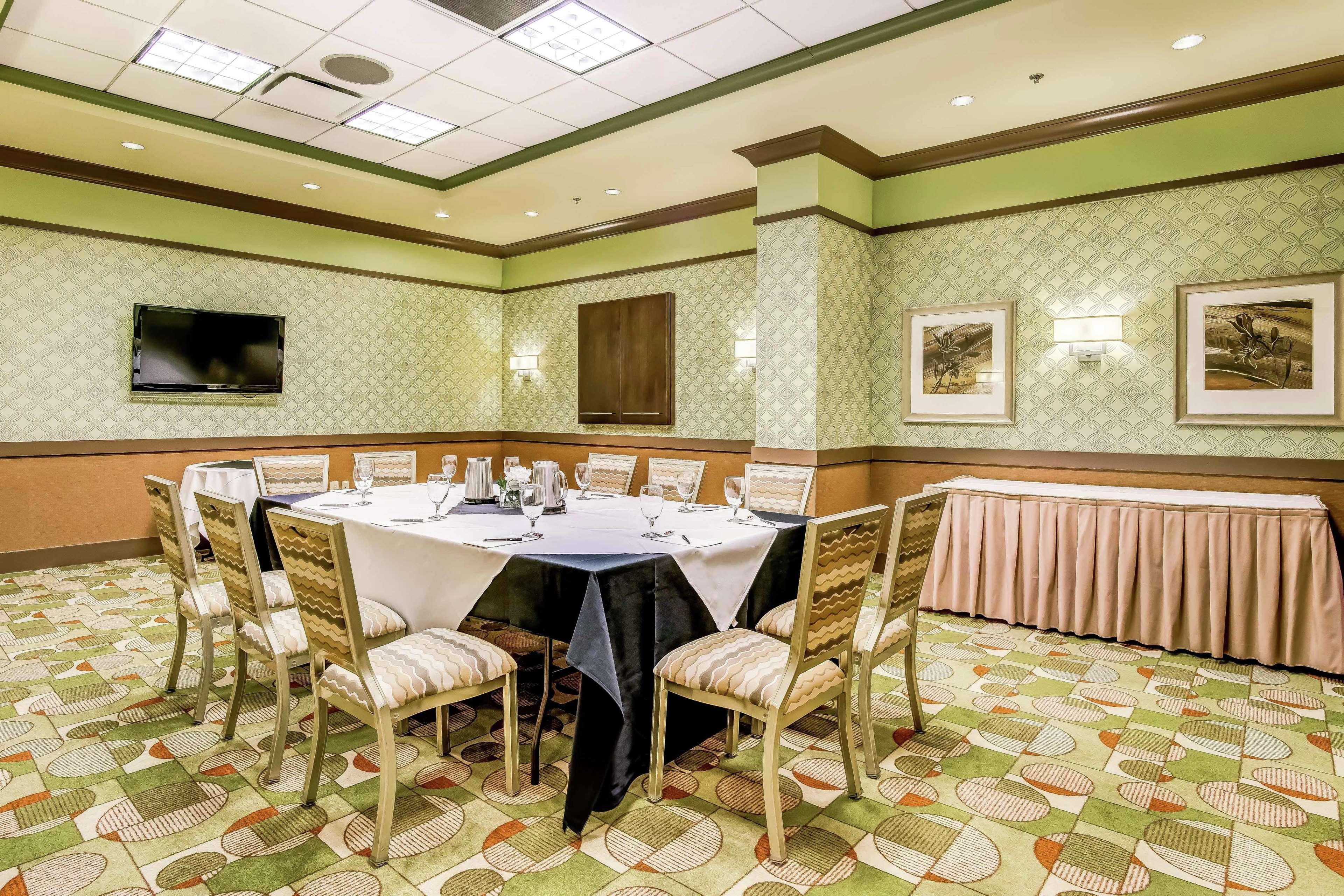 Embassy Suites Atlanta - Kennesaw Town Center Dış mekan fotoğraf