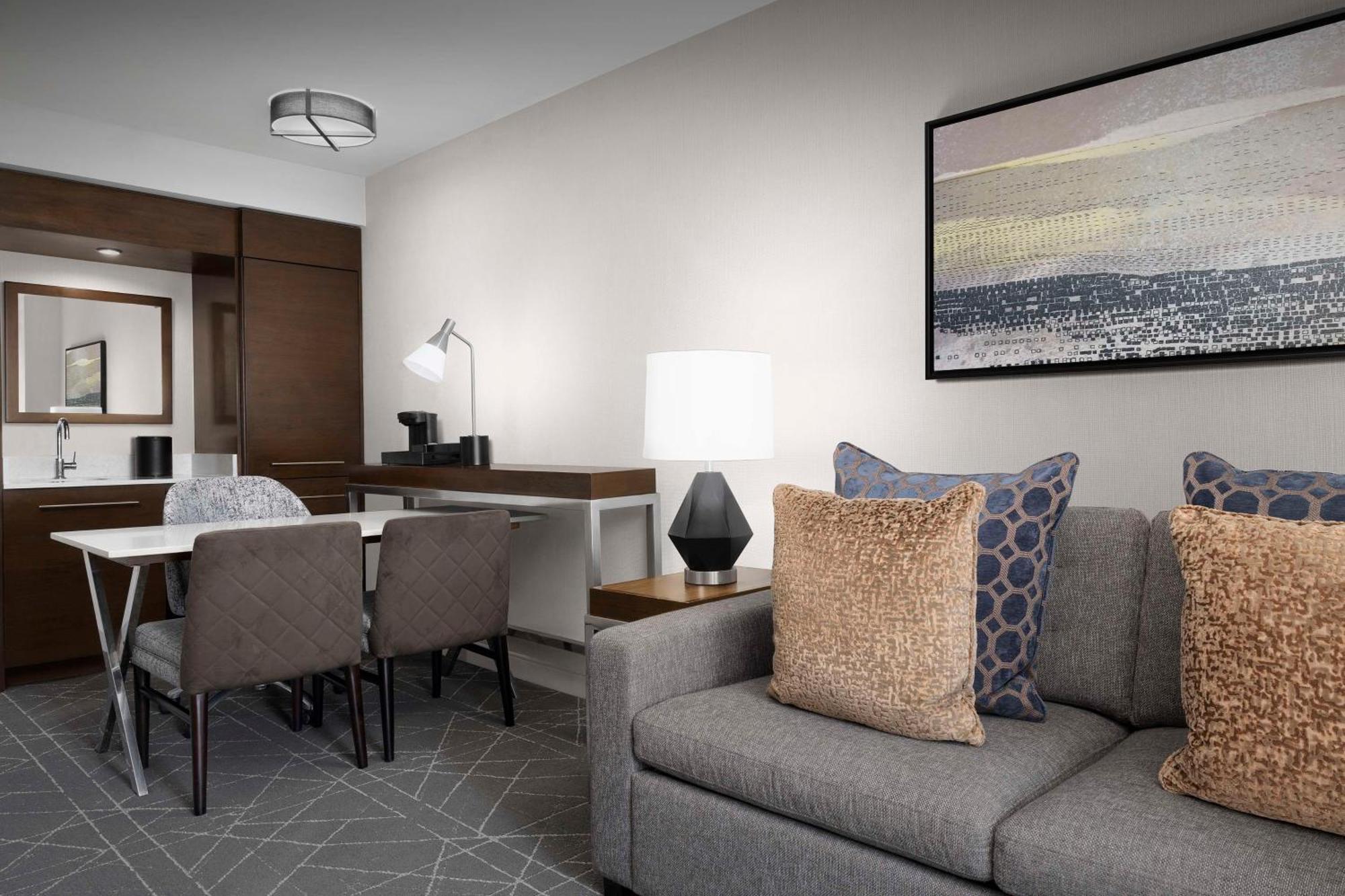 Embassy Suites Atlanta - Kennesaw Town Center Dış mekan fotoğraf