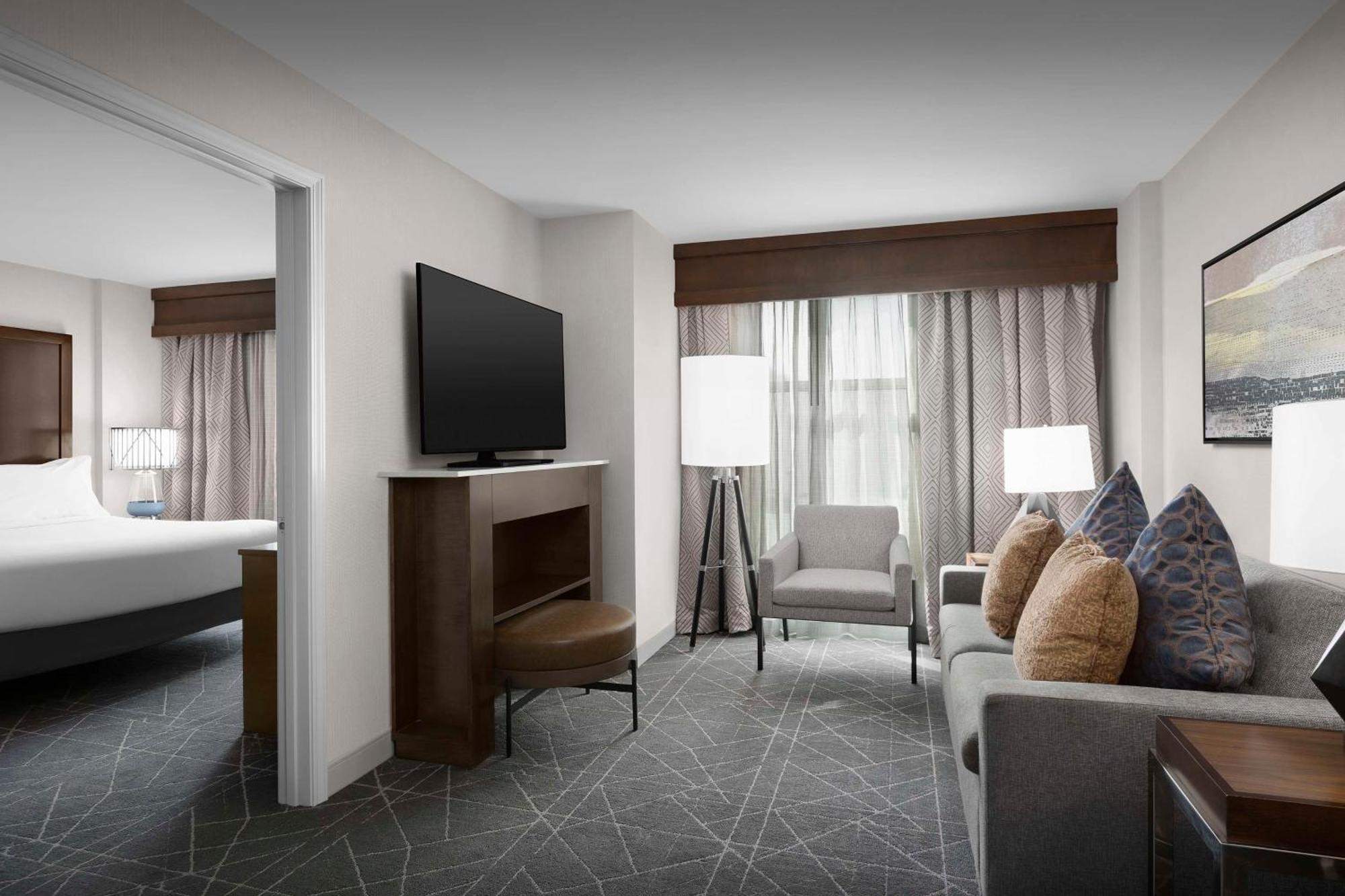 Embassy Suites Atlanta - Kennesaw Town Center Dış mekan fotoğraf